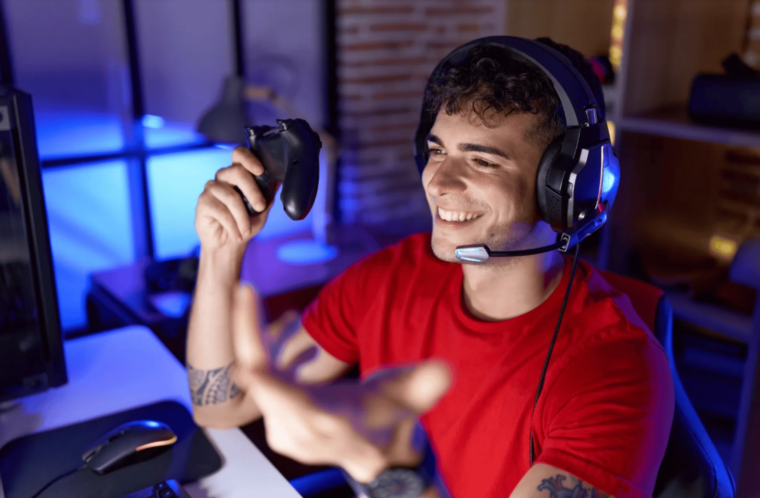 in-app communities for gaming